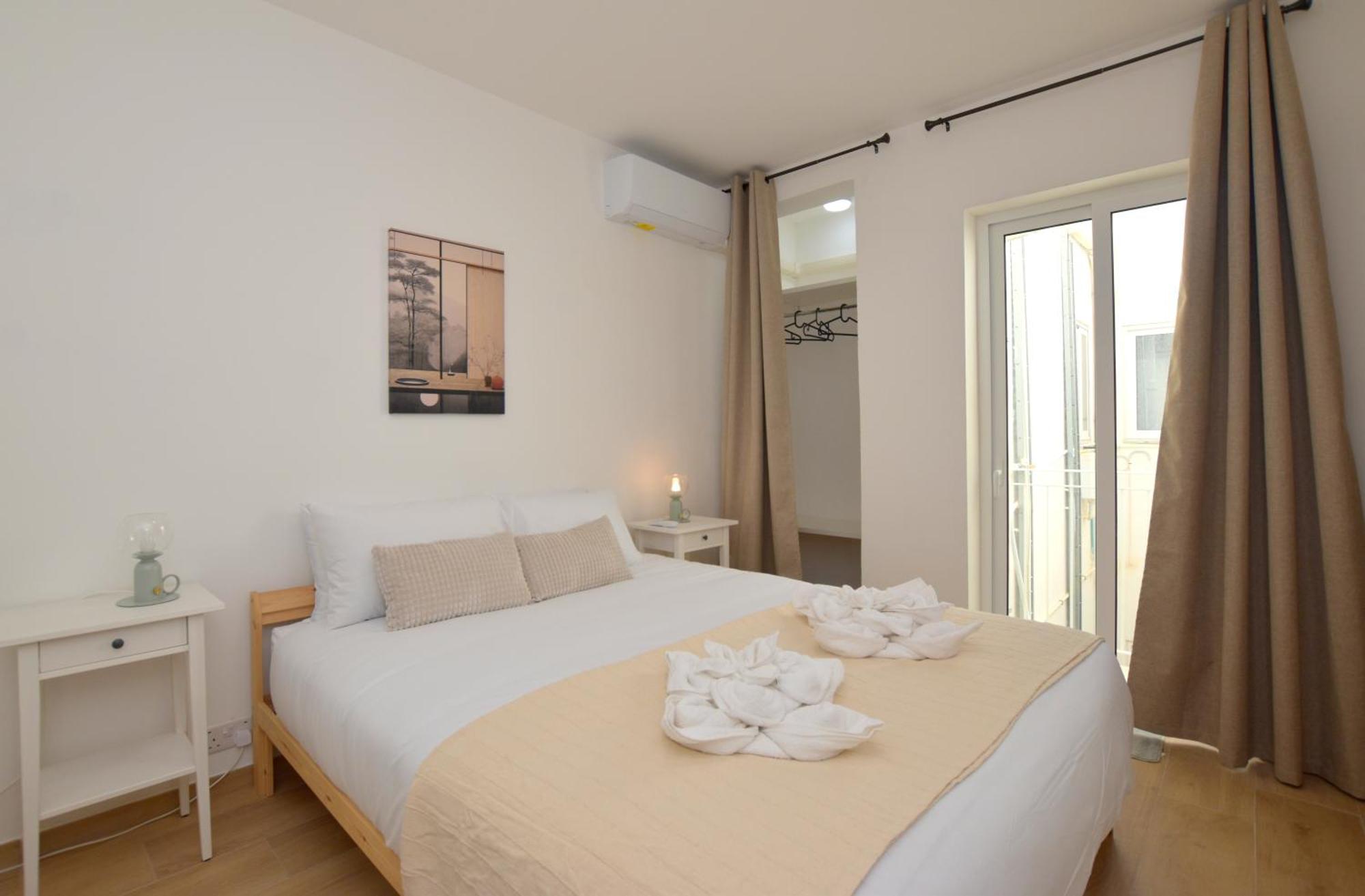 شقة Spacious 3br Penthouse With Large Front Terrace - Stone Bbq & Sun Loungers Xagħra